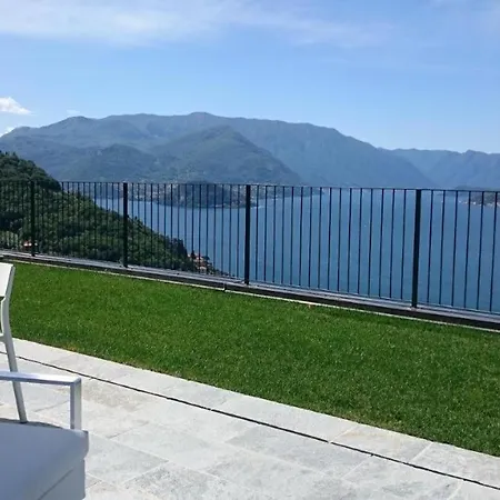 Il Patio Varenna Pool Sleeps 6 * Perledo