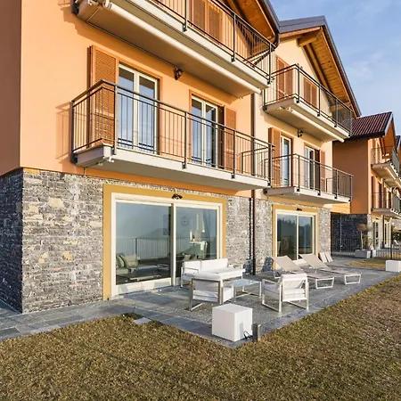 Il Patio Varenna Pool Sleeps 6 * Perledo