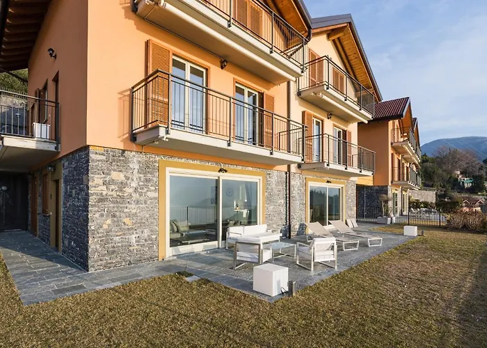 Il Patio Varenna Pool Sleeps 6 * Perledo